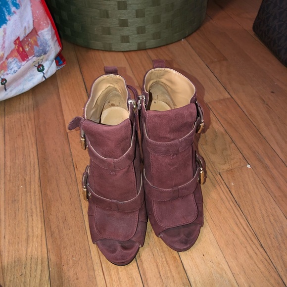 Nine West booties - Picture 2 of 2